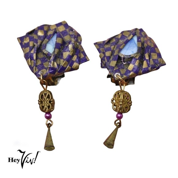 Vintage Alyssa Levitan Handcrafted Origami Clip On Tassel Earrings 1991 on Card - Picture 2 of 7